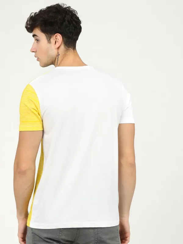  Locomotive Men White Colourblocked Round Neck T-Shirts