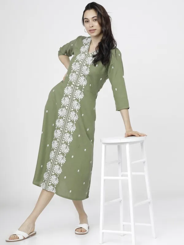  Vishudh Women Green Printed A-Line Ethnic Dresses