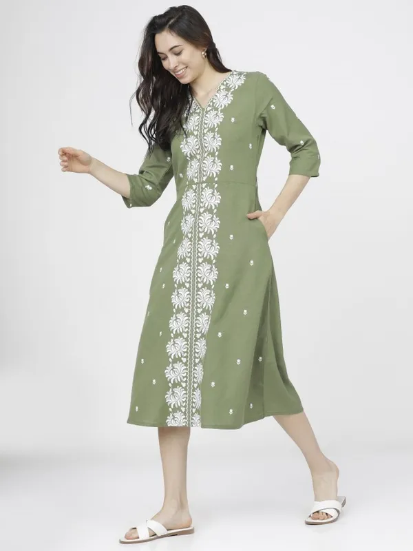  Vishudh Women Green Printed A-Line Ethnic Dresses