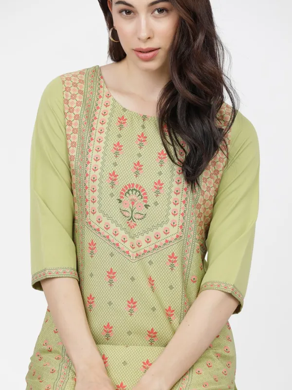  Ketch Women Green Printed Straight Kurtas