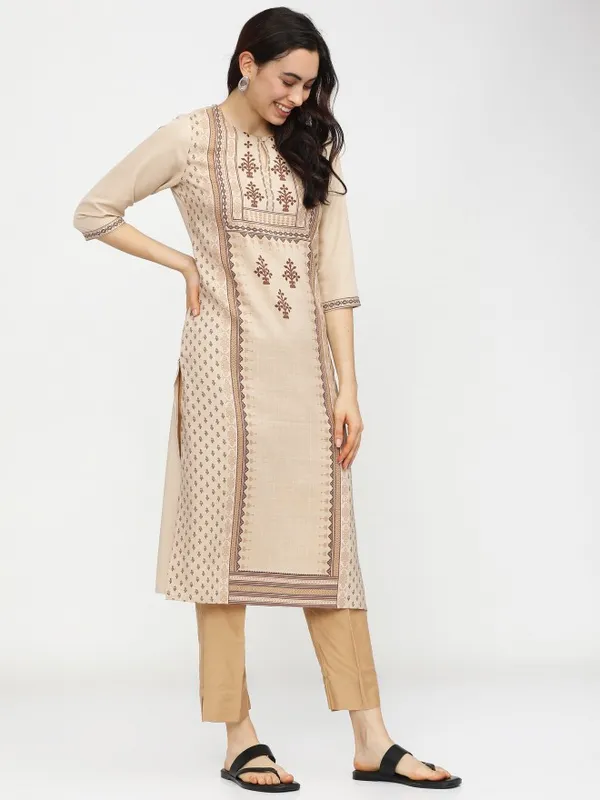  Ketch Women Beige Printed Straight Kurtas