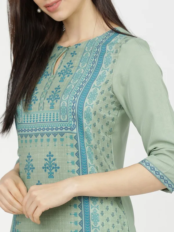  Ketch Women Green Printed Straight Kurtas