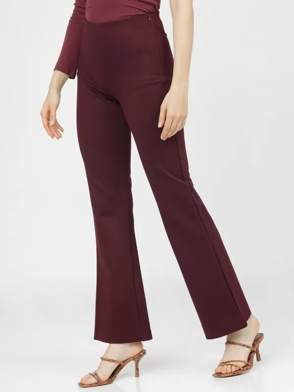  Tokyo Talkies Women Purple Solid Regular Fit Casual Trousers