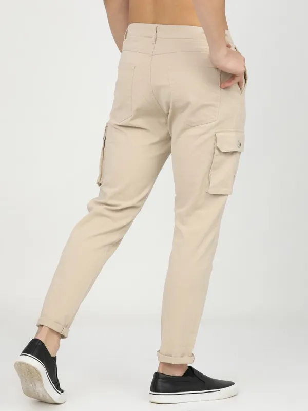  Highlander Men Beige Slim Fit Solid Casual Trousers