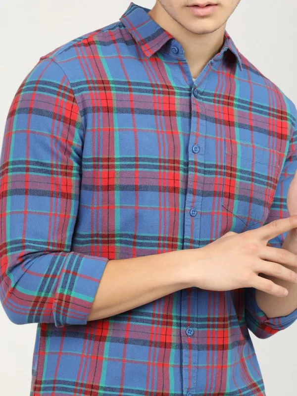  Highlander Men Blue Checked Slim Fit Casual Shirts