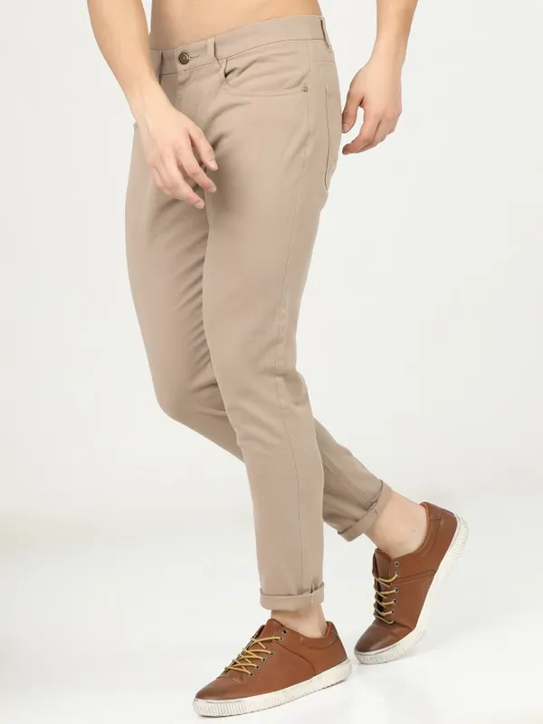  Highlander Men Beige Tapered Fit Solid Casual Trousers
