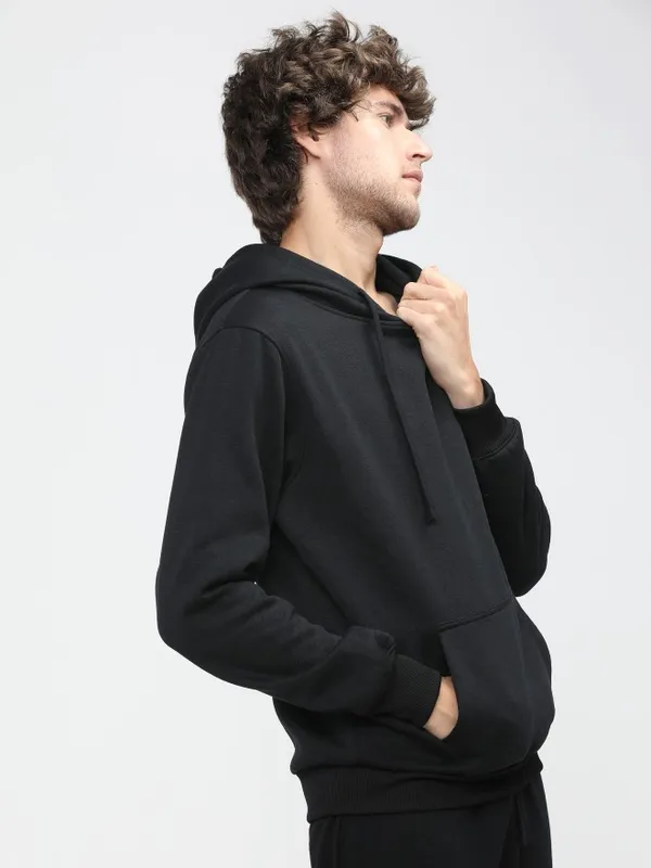  Highlander Men Black Hood Pullover Sweatshirts