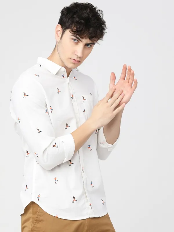  Ketch Men White Printed Slim Fit Casual Shirts