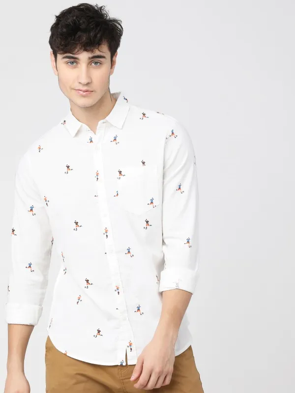  Ketch Men White Printed Slim Fit Casual Shirts