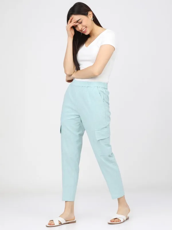  Tokyo Talkies Women Green Solid Tapered Fit Casual Trousers