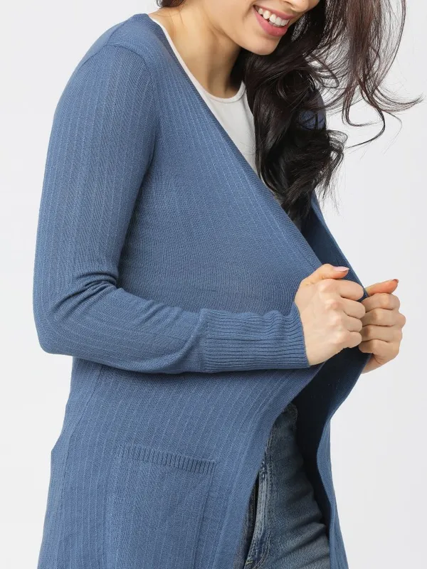 Women Solid Sweaters