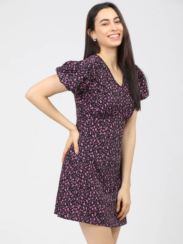  Tokyo Talkies Women Black Printed A-Line Dresses