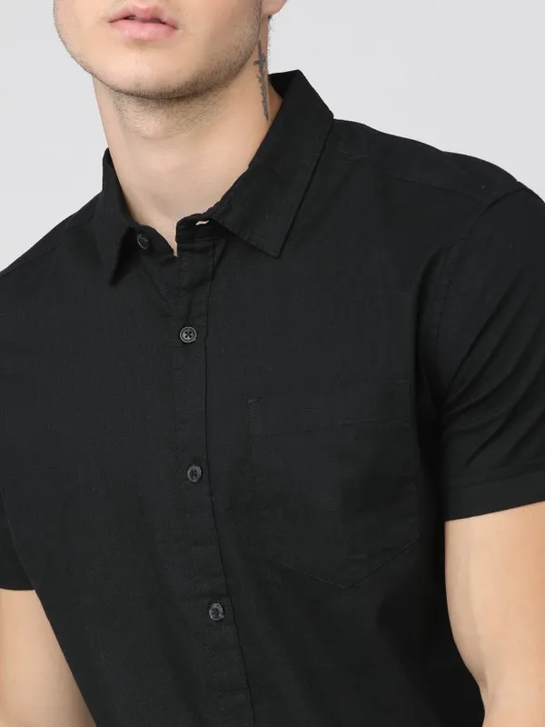  Ketch Men Black Solid Slim Fit Casual Shirts