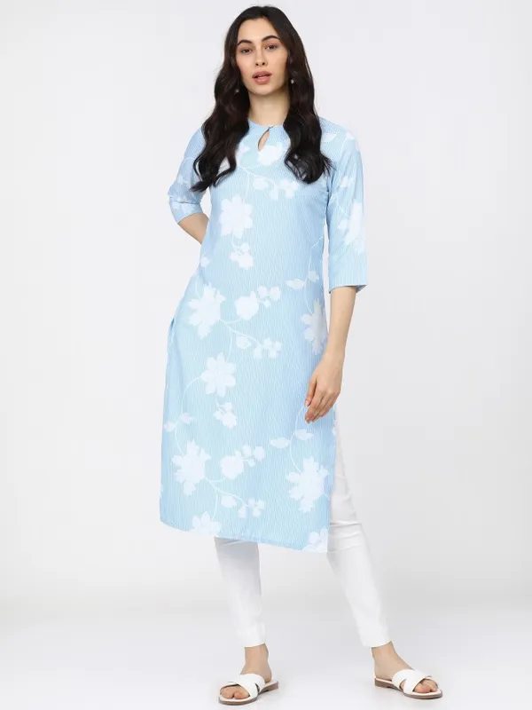  Ketch Women Blue Printed Straight Kurtas