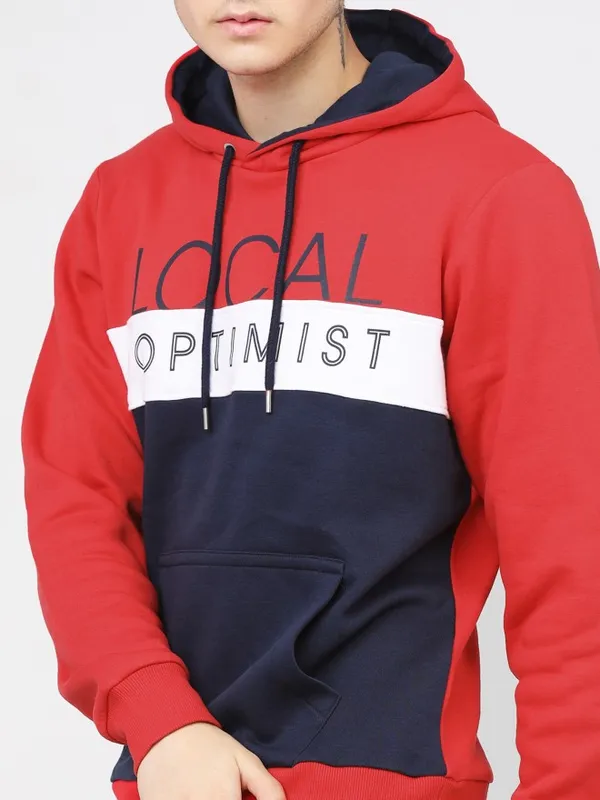  Highlander Men Red Hood Pullover Sweatshirts