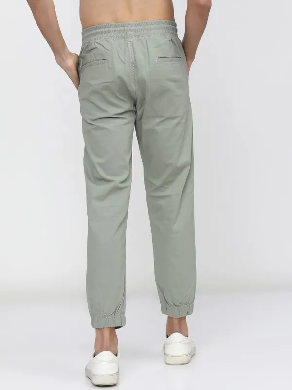  Highlander Men Green Slim Fit Solid Casual Trousers