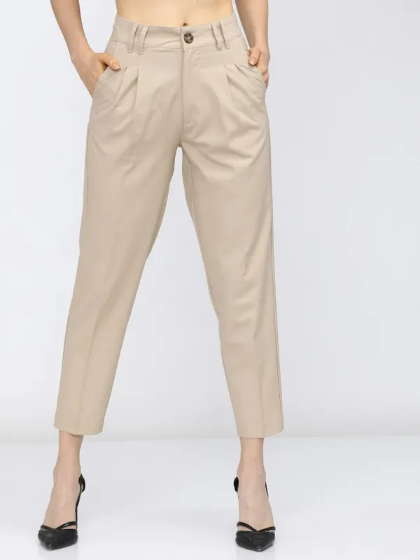  Tokyo Talkies Women Beige Solid Tapered Fit Casual Trousers