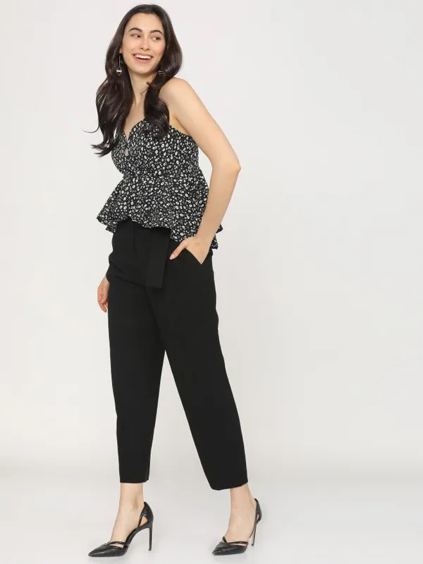  Tokyo Talkies Women Black Printed Regular Tops