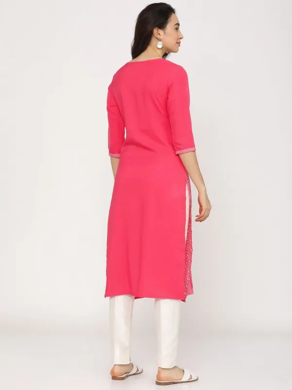  Ketch Women Pink Printed Straight Kurtas