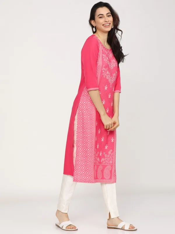  Ketch Women Pink Printed Straight Kurtas