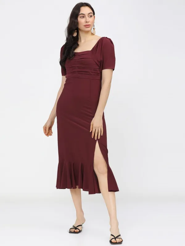  Tokyo Talkies Women Maroon Solid Fit And Flare Dresses