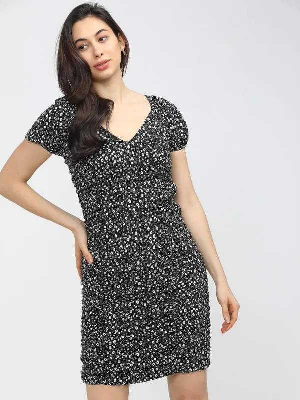  Tokyo Talkies Women Black Printed Fit And Flare Dresses