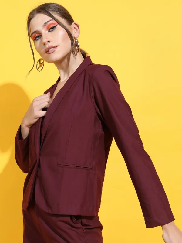 Solid Regular Fit Blazers