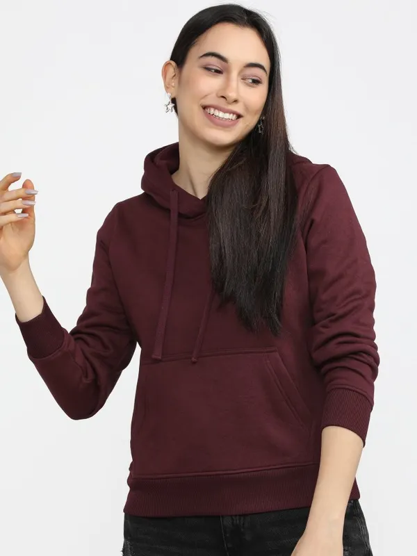  Tokyo Talkies Women Red Solid Pullover Hood Sweatshirts