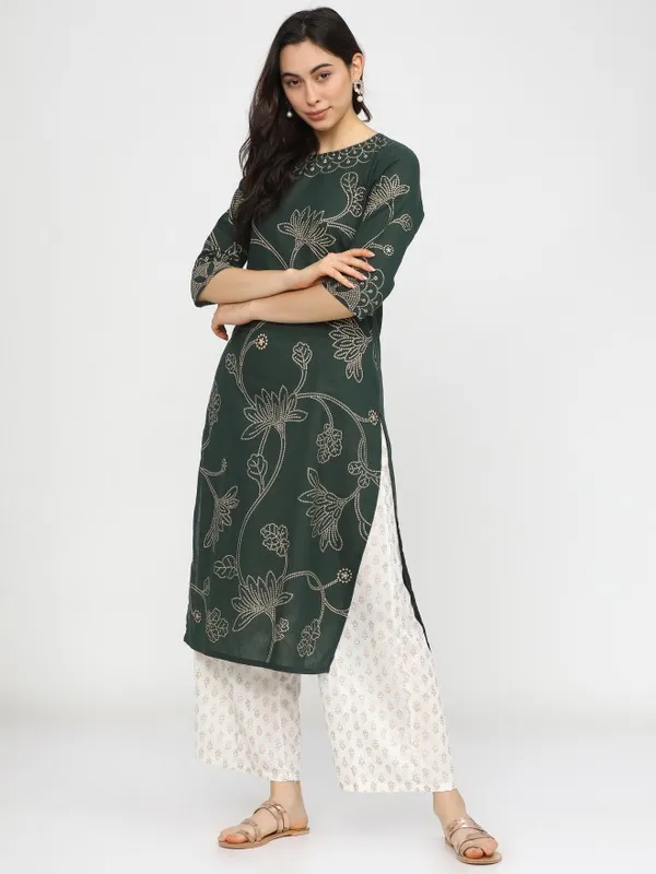  Vishudh Women Off White Printed Straight Fit Palazzos