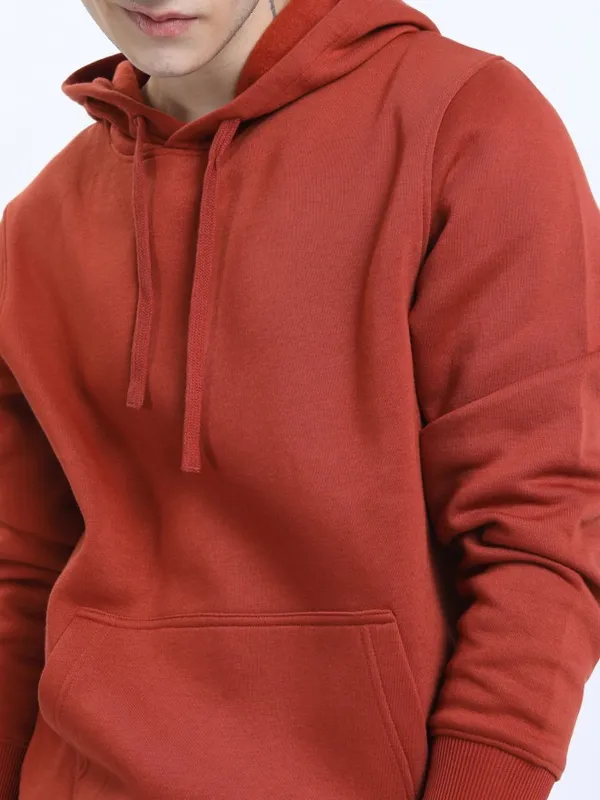 Highlander Men Red Hood Pullover Sweatshirts