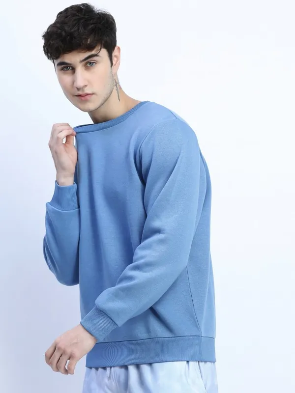  Highlander Men Blue Round Neck Pullover Sweatshirts