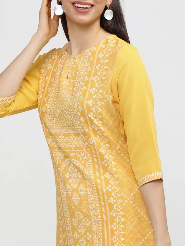  Ketch Women Yellow Printed Straight Kurtas