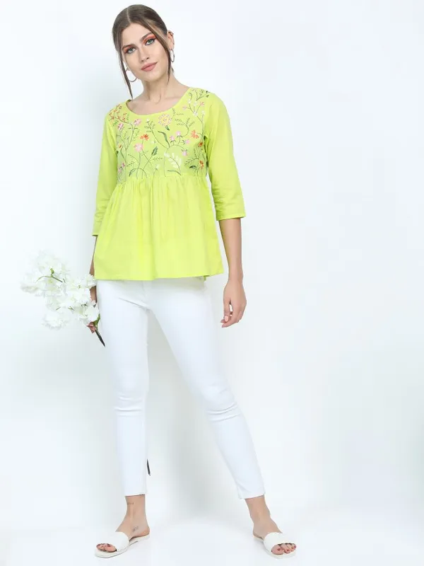  Vishudh Women Green Printed Regular Tops