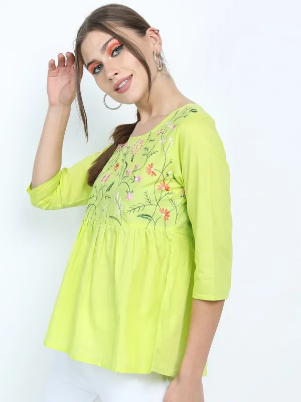  Vishudh Women Green Printed Regular Tops