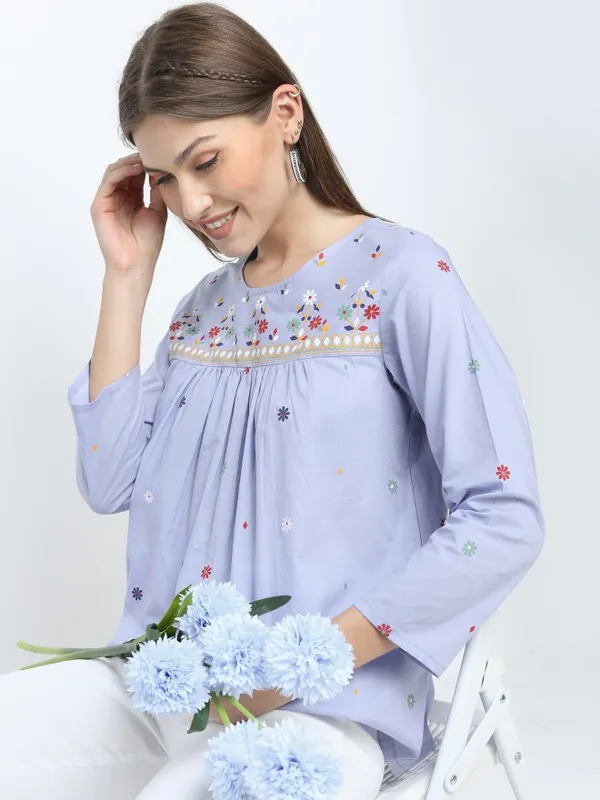  Vishudh Women Mauve Printed Regular Tops