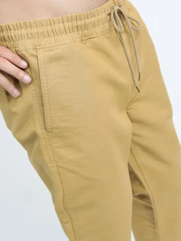  Ketch Men Olive Regular Fit Solid Casual Trousers