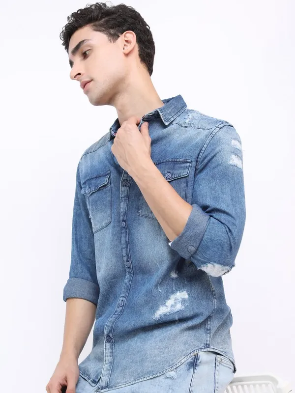  Locomotive Men Blue Solid Slim Fit Casual Shirts