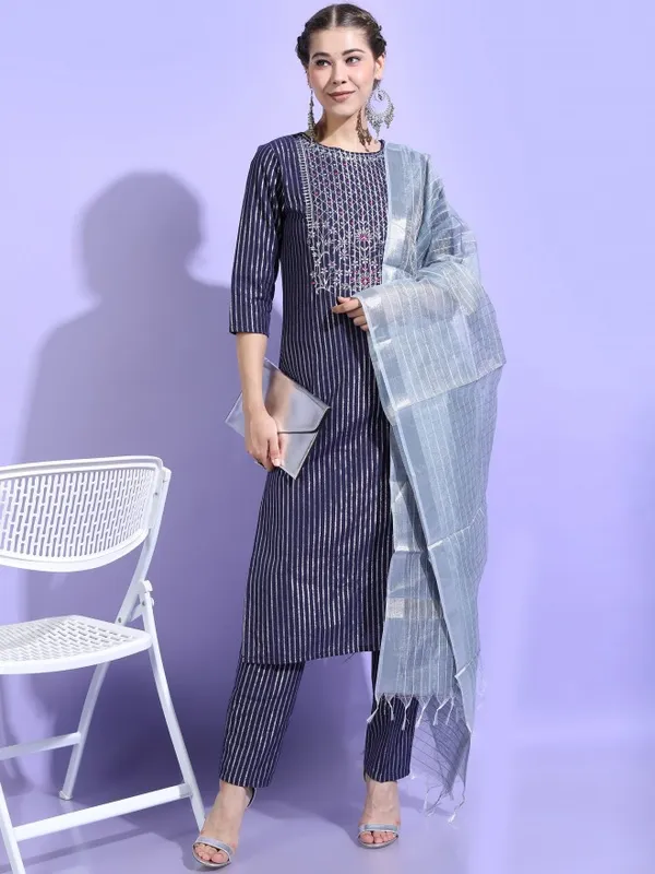  Vishudh Women Blue Striped Kurta Sets