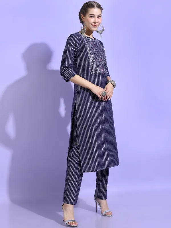  Vishudh Women Blue Striped Kurta Sets