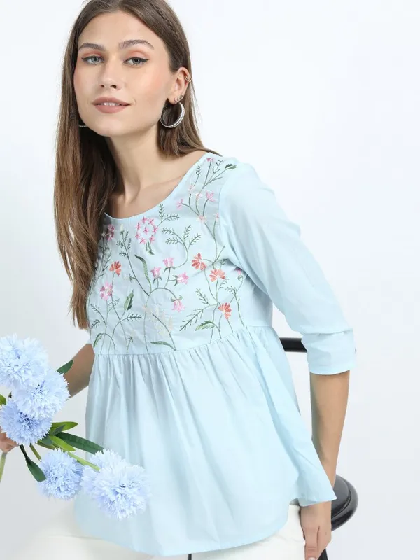  Vishudh Women Blue Printed Regular Tops
