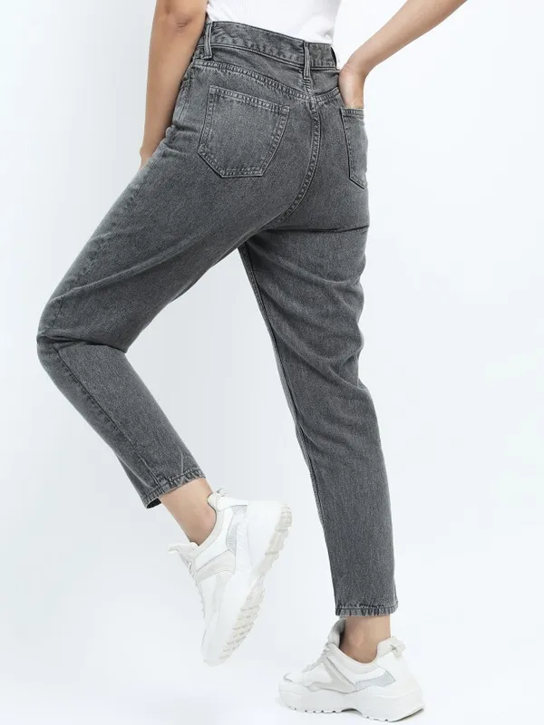 Women Mom Fit Jeans