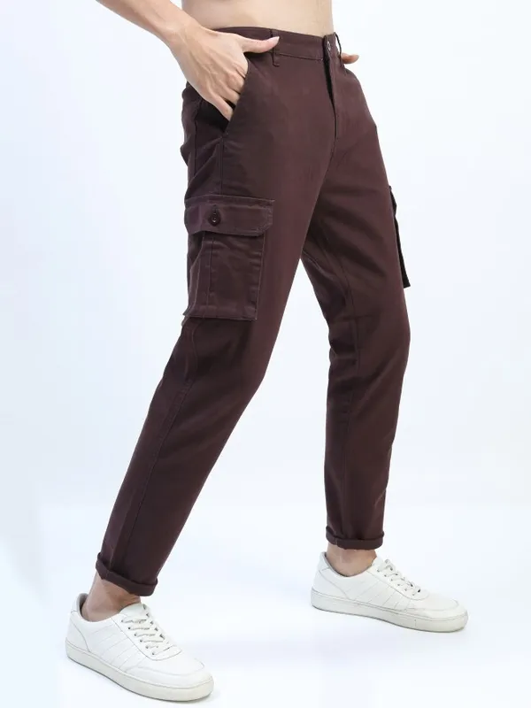  Highlander Men Brown Slim Fit Solid Casual Trousers