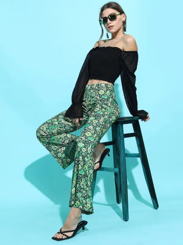  Tokyo Talkies Women Black Solid Regular Tops