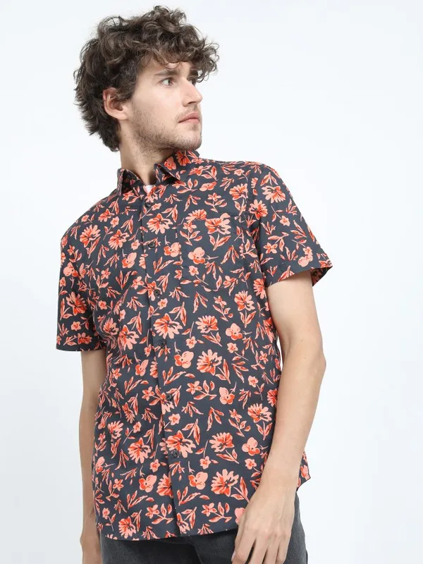 Highlander Mens Grey Slim Fit Printed Casual Shirt