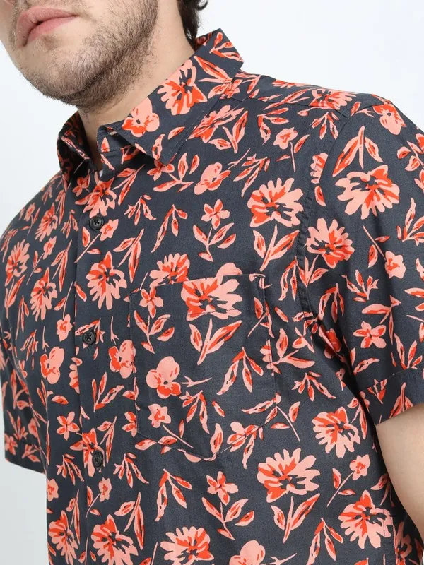 Highlander Mens Grey Slim Fit Printed Casual Shirt