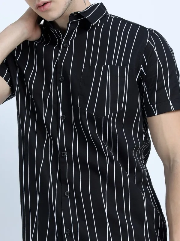  Highlander Men Black Striped Slim Fit Casual Shirts