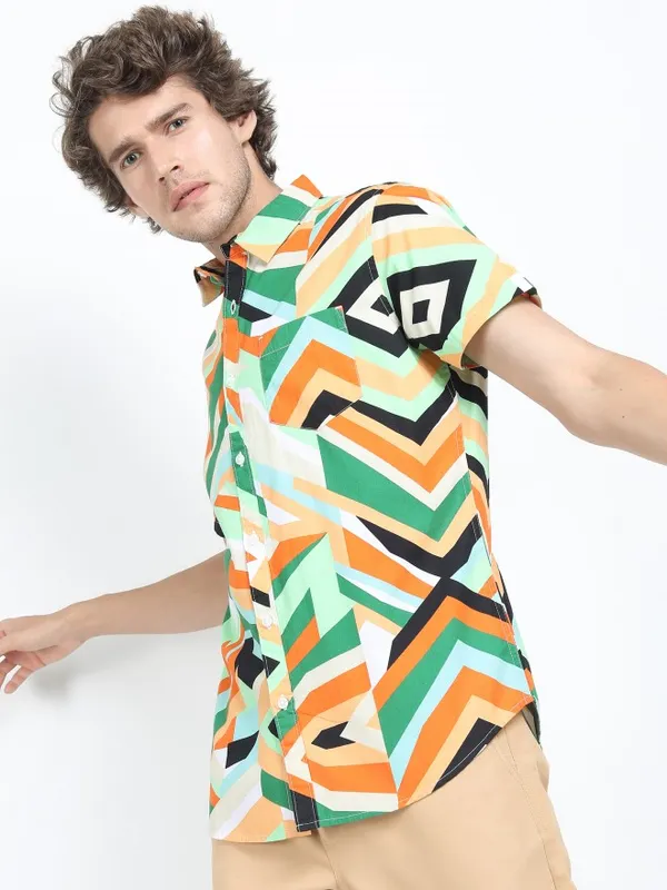 Ketch Men Green Printed Slim Fit Casual Shirts