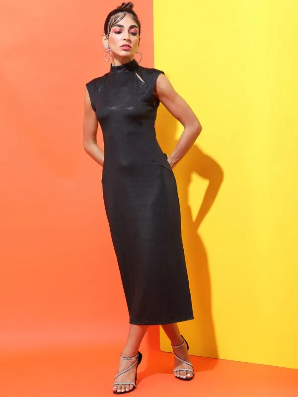  Tokyo Talkies Women Black Solid Bodycon Dresses