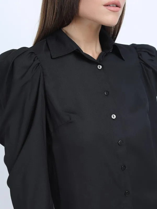 Solid Regular Top