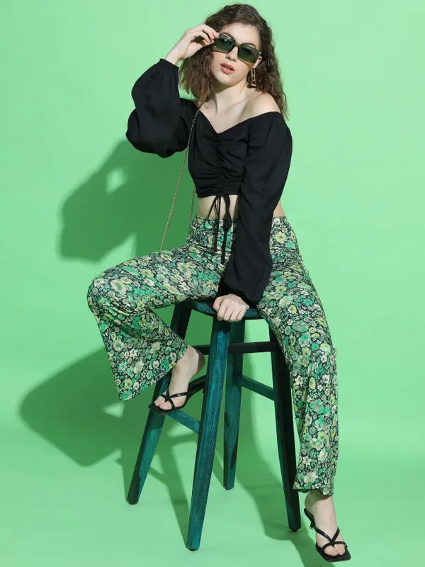  Tokyo Talkies Women Black Solid Regular Tops